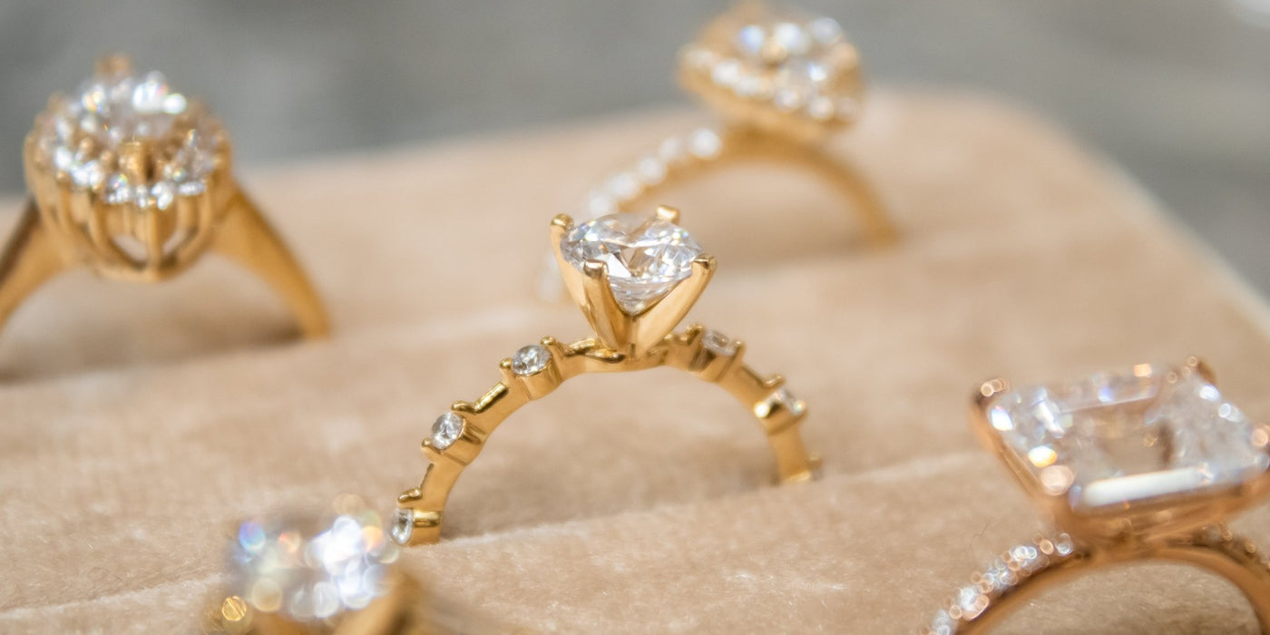 The Ultimate Guide to Buying the Perfect Engagement Ring: A Step-by-Step Process - Lisa Robin