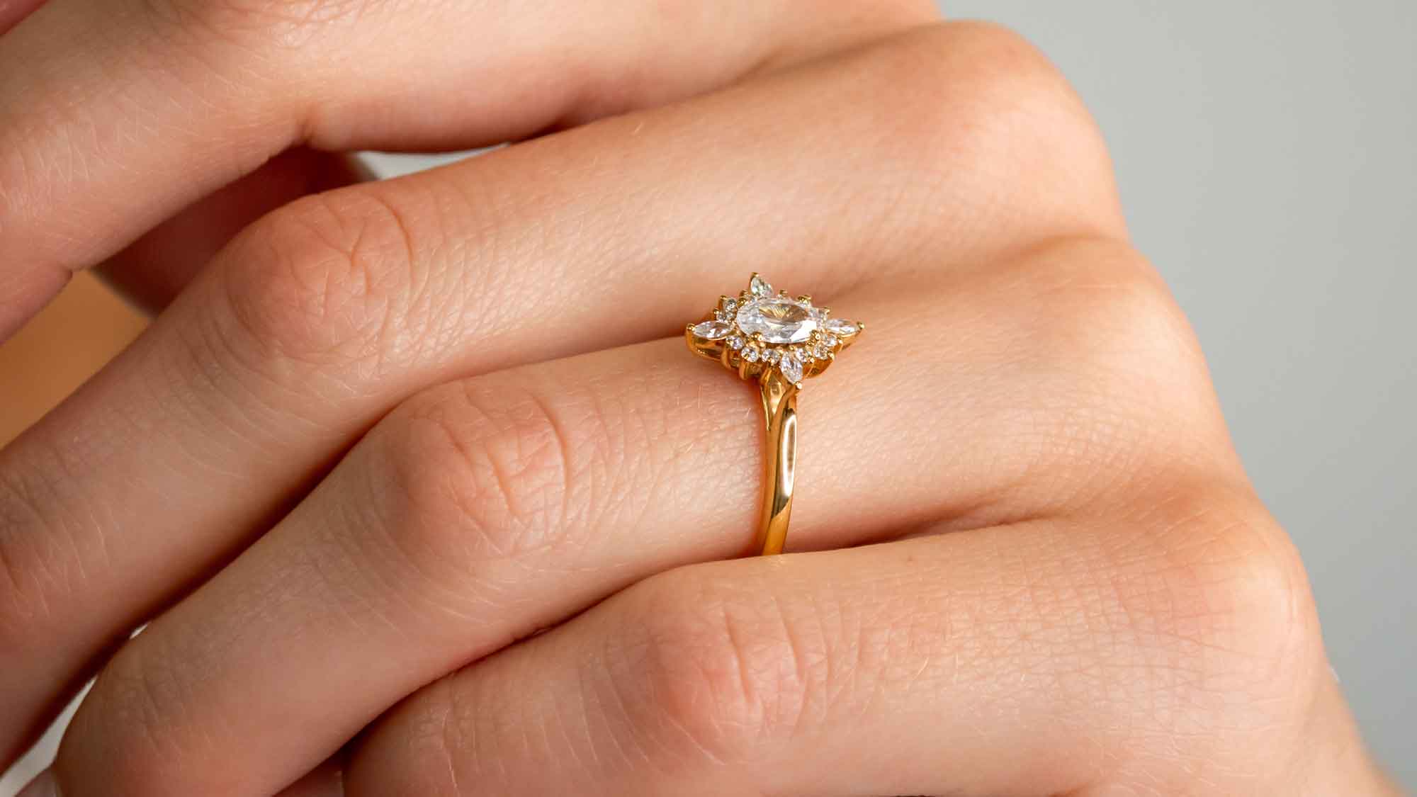 Revel Halo Oval Diamond Engagement Rings | Lisa Robin