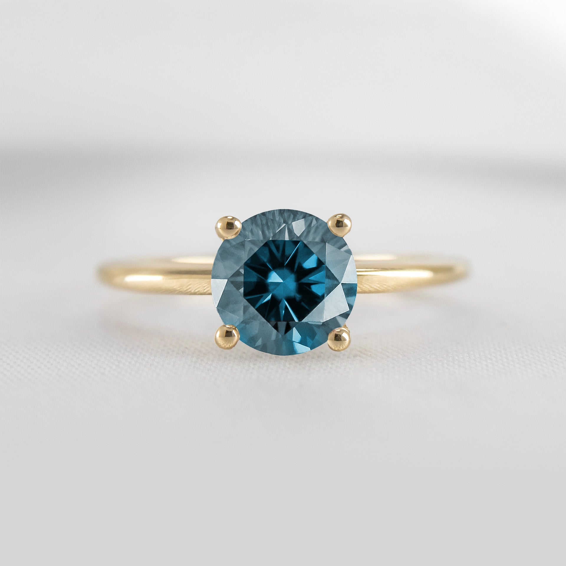 Shown in 1.0 carat Blue Diamond* The Allison Round Blue Diamond Engagement Ring | Lisa Robin#color_14k-yellow-gold