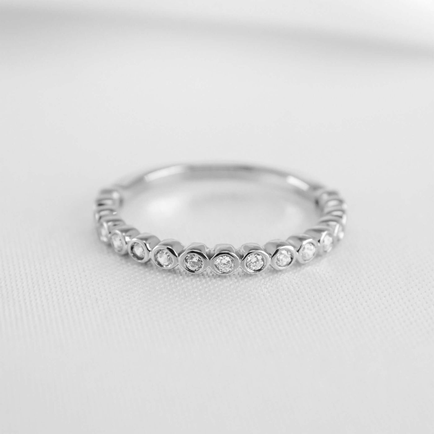 The Frankie Bezeled Diamond Wedding Ring | Lisa Robin#color_18k-white-gold