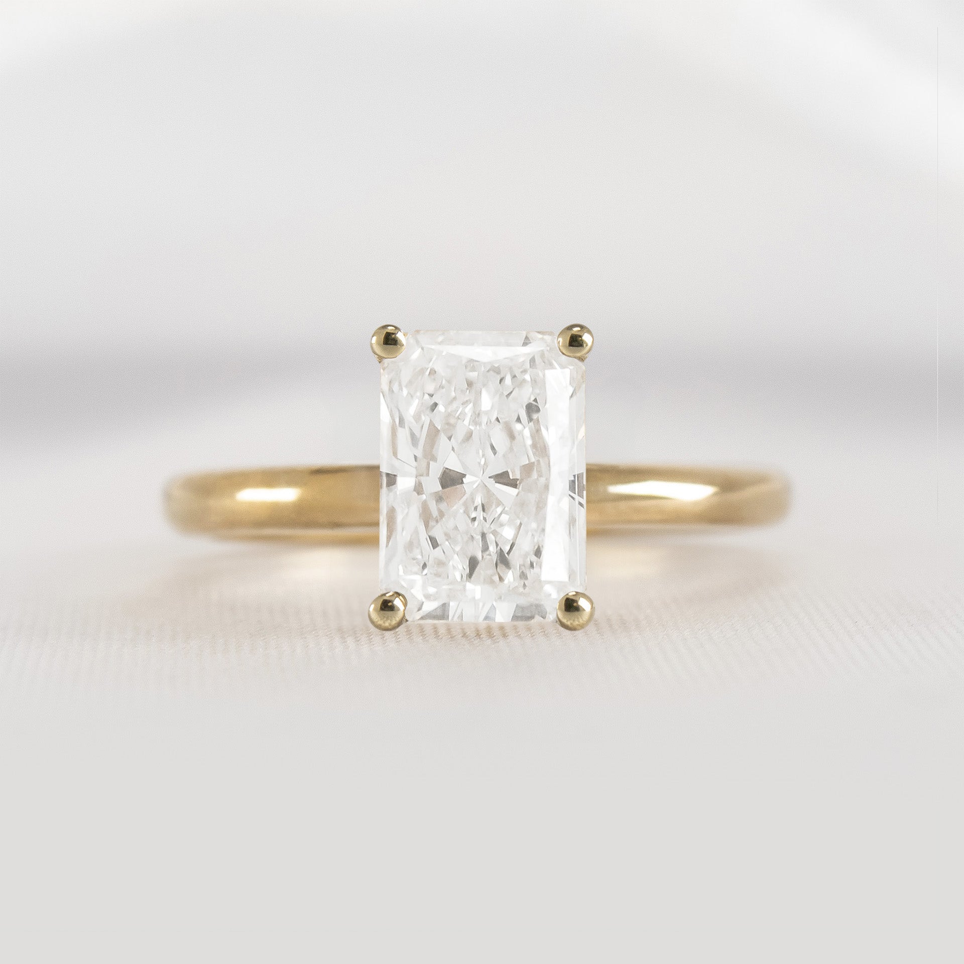 Shown in 2.0 carat Diamond* The Olivia Diamond Solitaire Engagement Ring | Lisa Robin#color_14k-yellow-gold