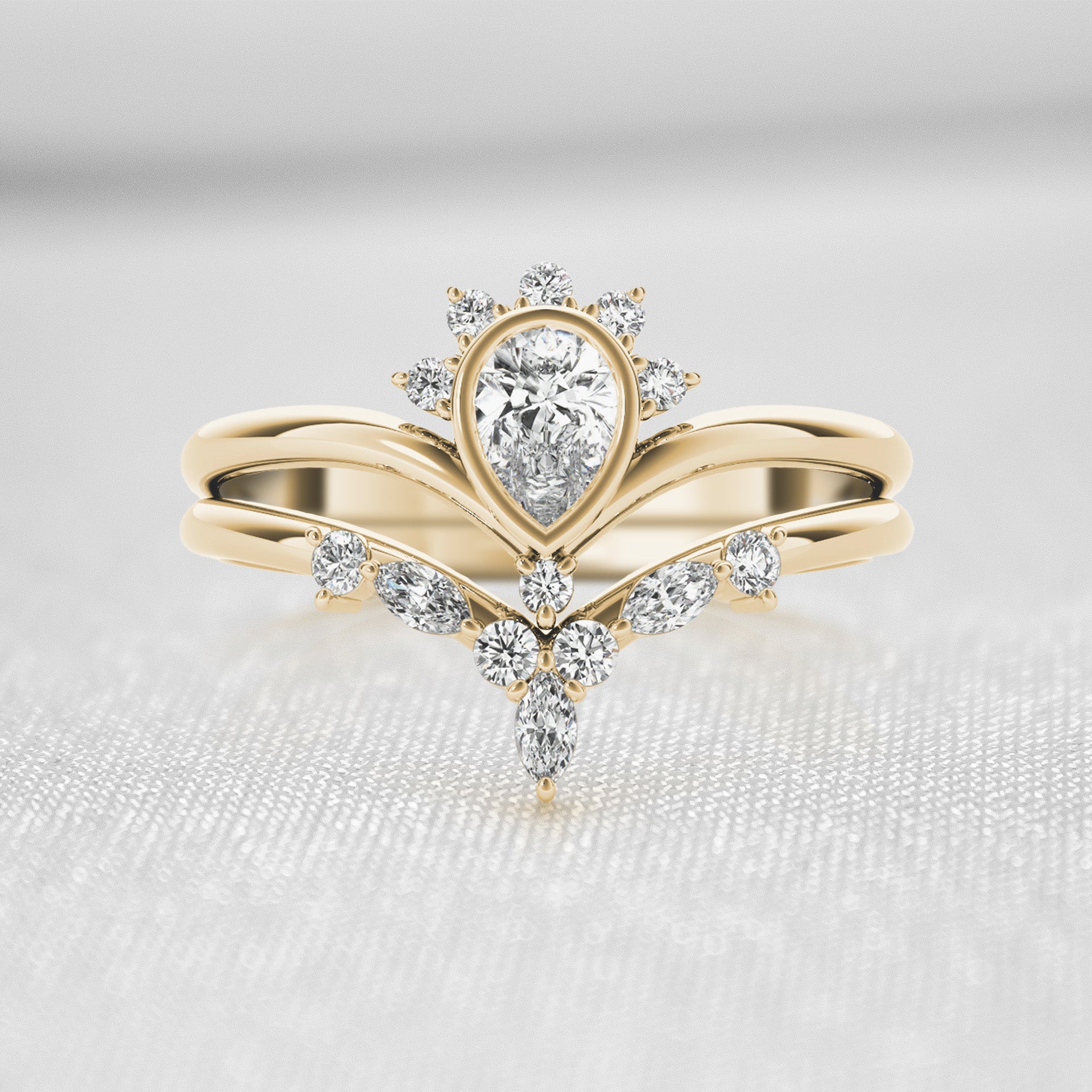 Shown in 0.20ct *The Shae Vintage Style Diamond Wedding Set | Lisa Robin#color_14k-yellow-gold