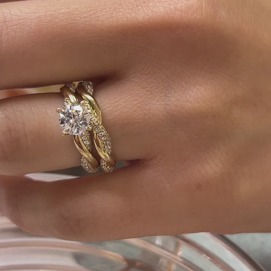 Shown in 1.0 Carat * The Amelia Diamond Twist Engagement Ring | Lisa Robin#_shape-round
