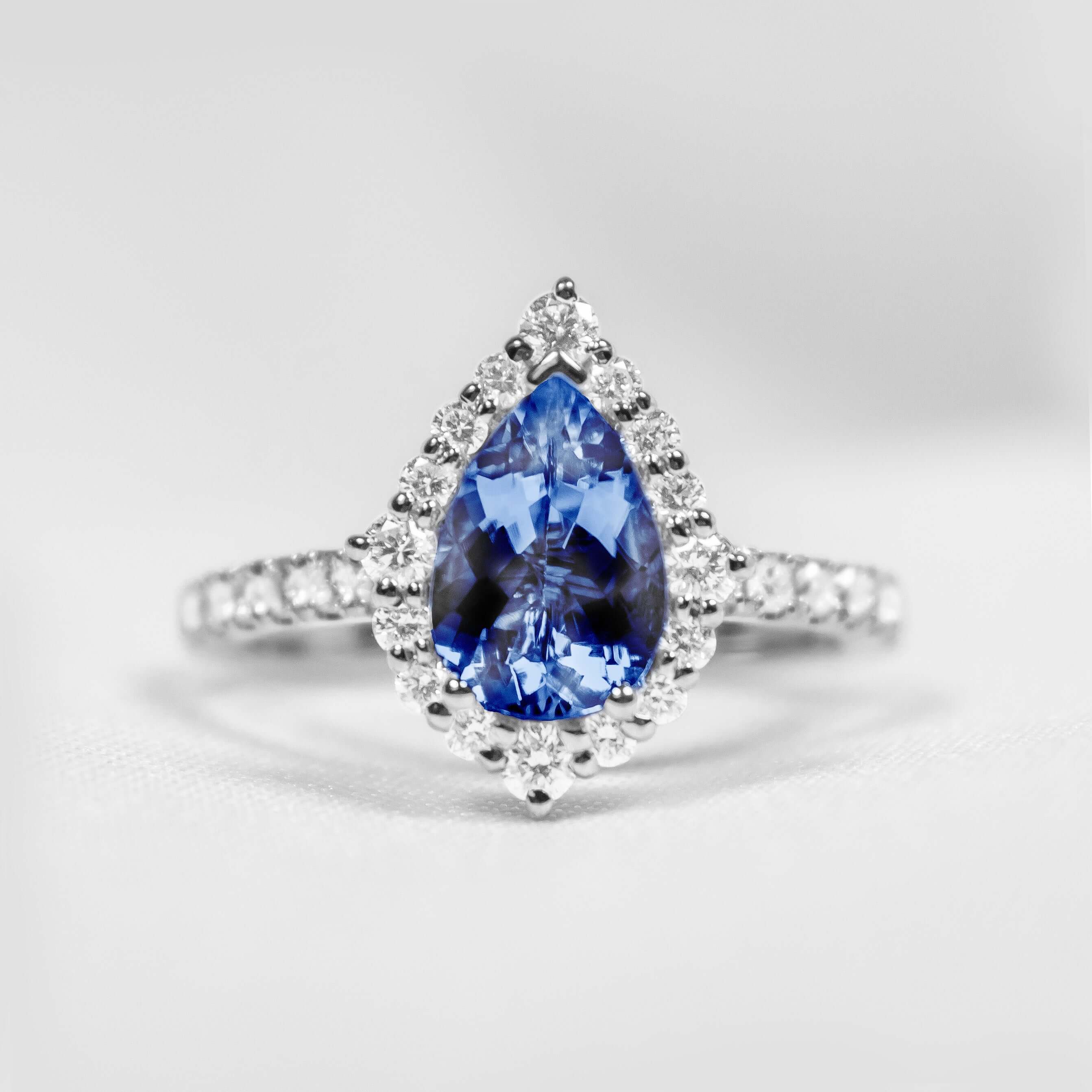 Show in 1.5 carat Blue Sapphire*The Sierra Pear Sapphire Halo Engagement Ring | Lisa Robin#color_14k-white-gold