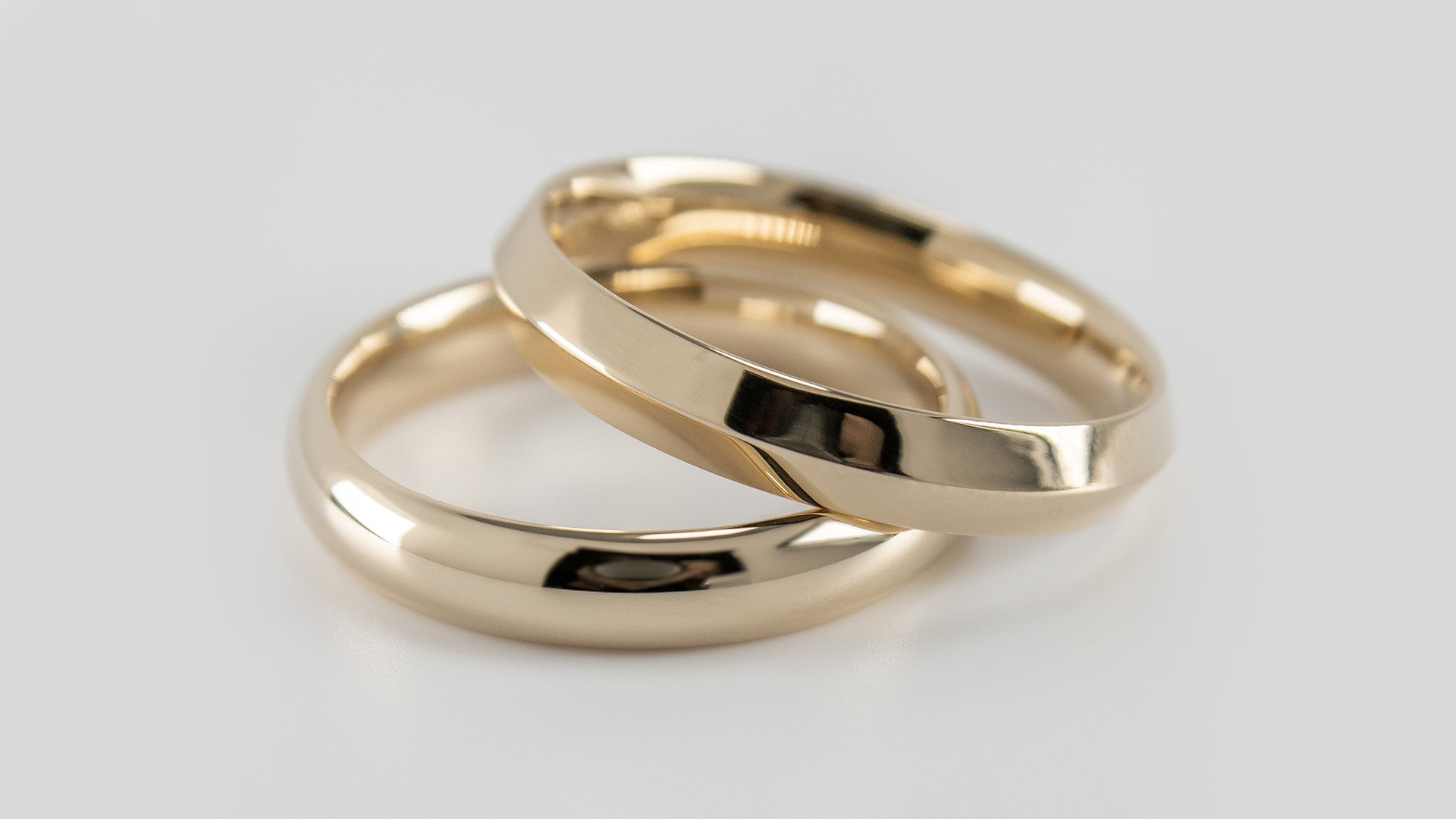 Men's Gold Wedding Rings – Timeless Elegance in 14K & 18K - Lisa Robin