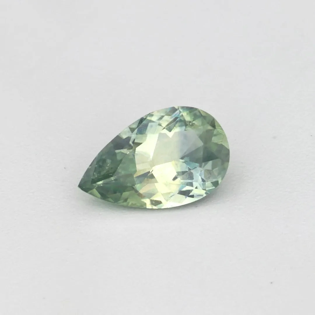 0.17ct Pear Natural Sapphire (Colour Green, Clarity Eye Clean, Cut Faceted)