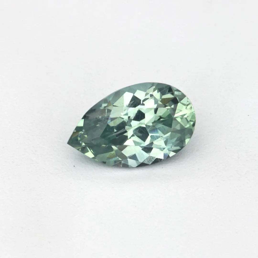 0.23ct Pear Natural Sapphire (Colour Green, Clarity Eye Clean, Cut Faceted)