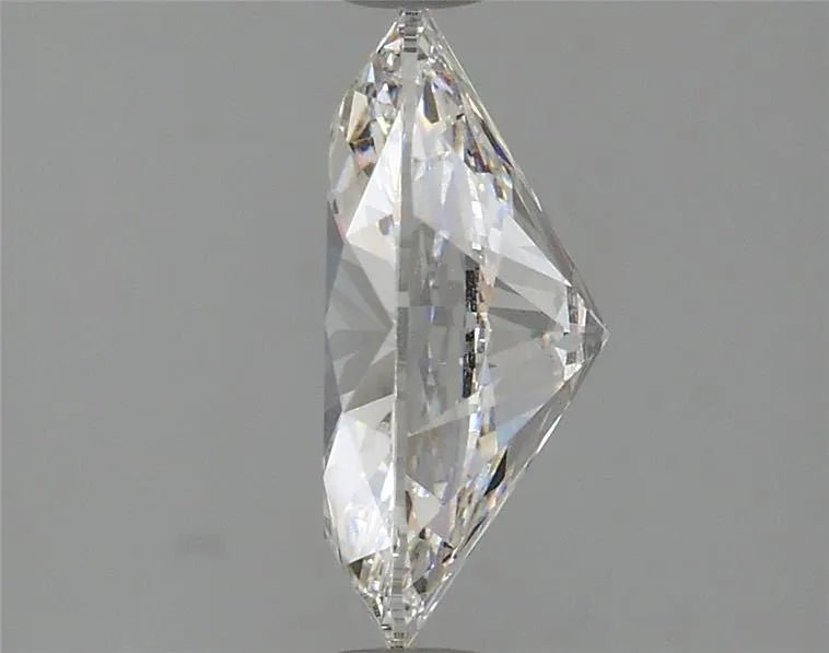 2.24ct Oval Lab Grown Diamond (Colour G, Clarity VS2, IGI) - Lisa Robin