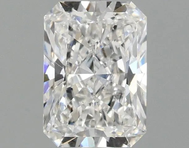 1.00ct Radiant Lab Grown Diamond (Colour D, Clarity VS2, IGI Certified)