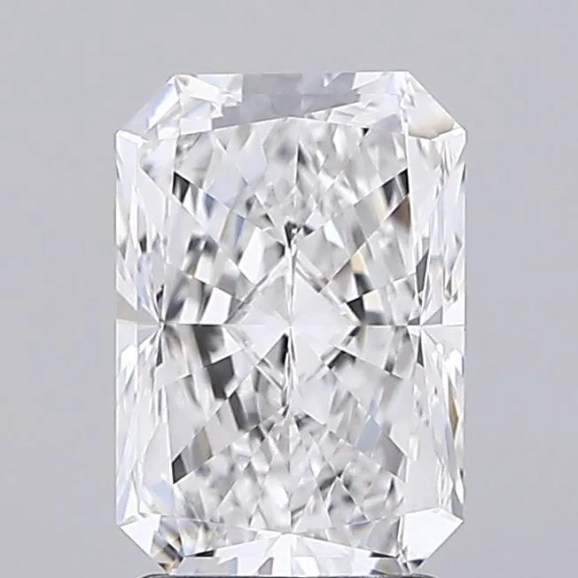 2.00ct Radiant Lab Grown Diamond (Colour E, Clarity VVS2, IGI Certified)