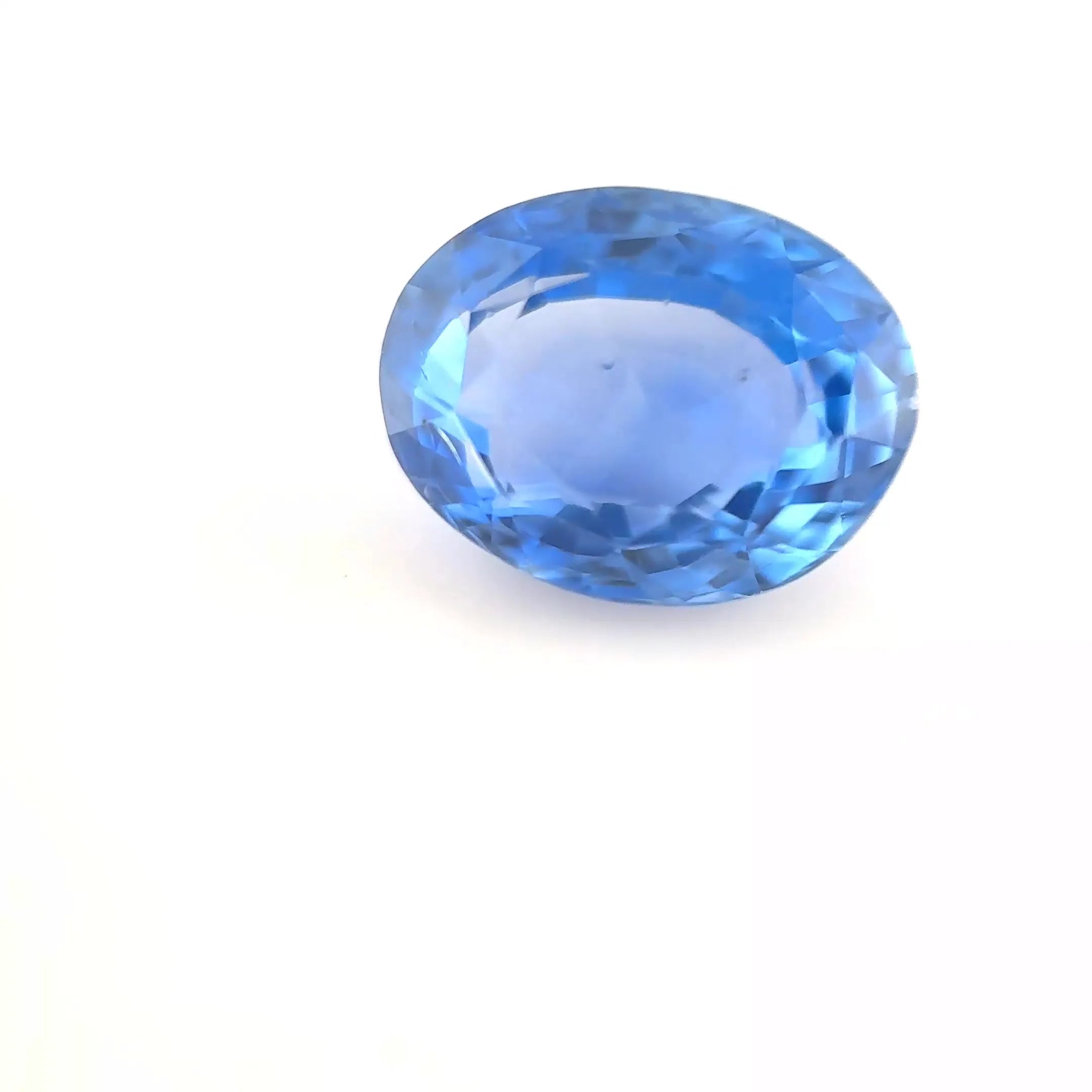 2.48ct Oval Natural Sapphire (Colour Blue, Clarity Eye Clean, Cut Faceted)