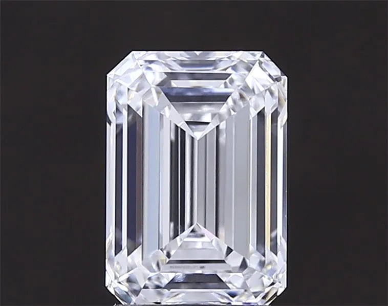2.02ct Emerald Lab Grown Diamond (Colour E, Clarity VVS2, IGI Certified)