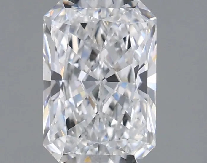 1.51ct Radiant Lab Grown Diamond (Colour E, Clarity VVS2, IGI Certified)