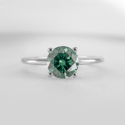 Shown in 1.0 carat Green Emerald* The Allison Round Green Emerald Engagement Ring | Lisa Robin#color_platinum