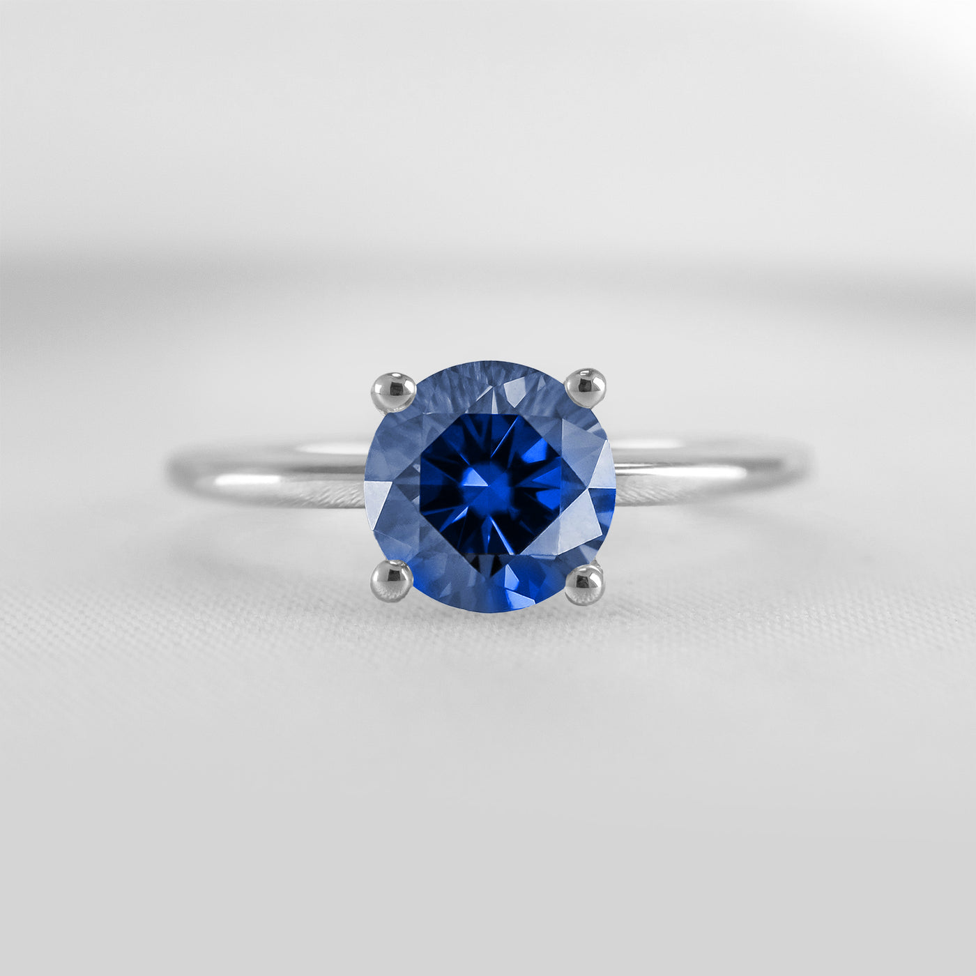 Shown in 1.0 carat Blue Sapphire* The Allison Round Blue Sapphire Engagement Ring | Lisa Robin#color_platinum
