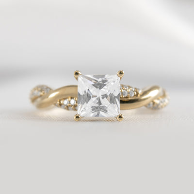 Shown in 1.5 Carat * The Amelia Diamond Twist Engagement Ring | Lisa Robin#color_14k-yellow-gold