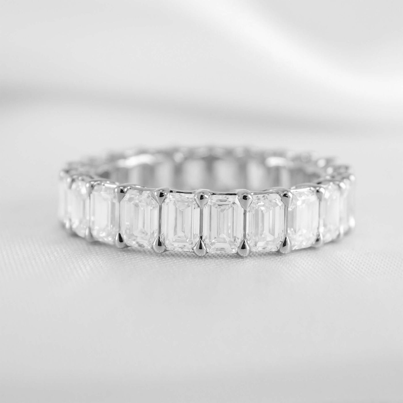 The Aniston Emerald Cut Diamond Eternity Ring | Lisa Robin#color_platinum