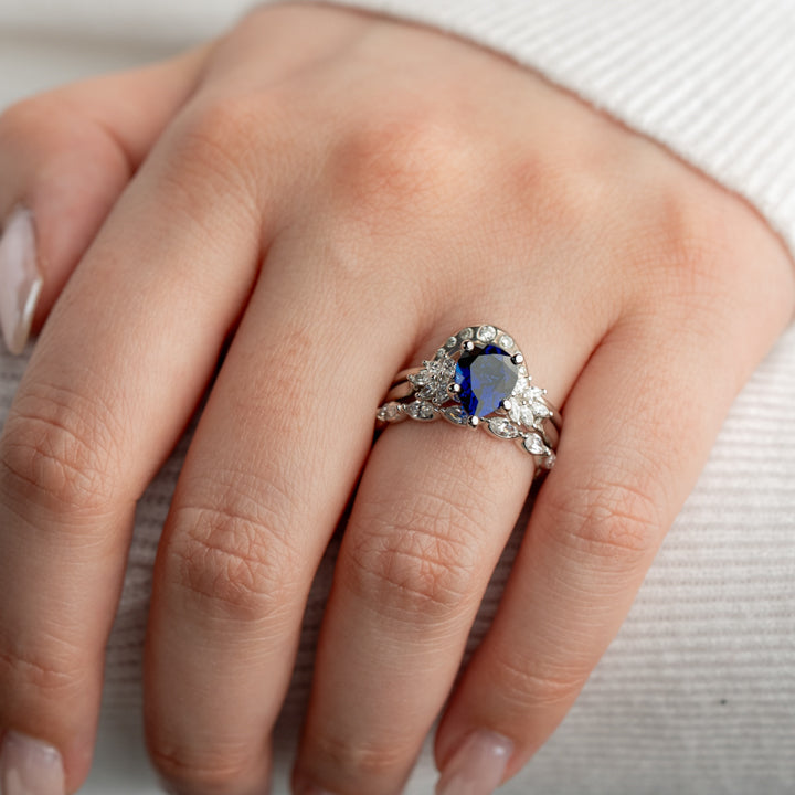 Valentina Curved Diamond Wedding Ring
