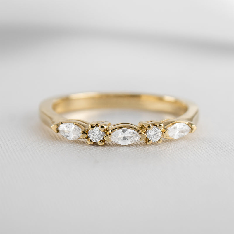Blake Marquise and Round Diamond wedding ring | Lisa Robin