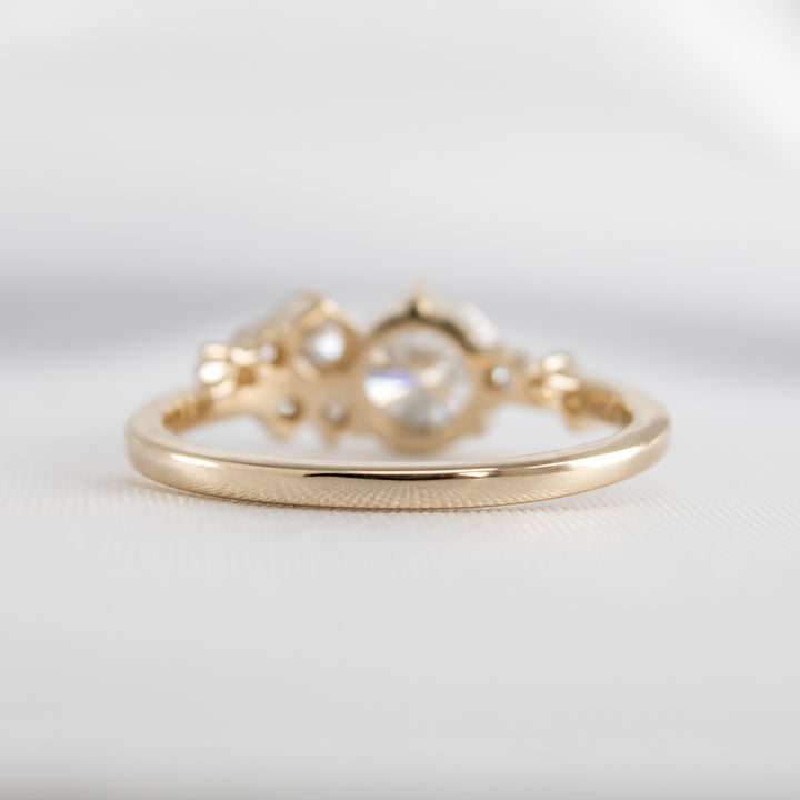 The Chloe Diamond Cluster Engagement Ring | Lisa Robin