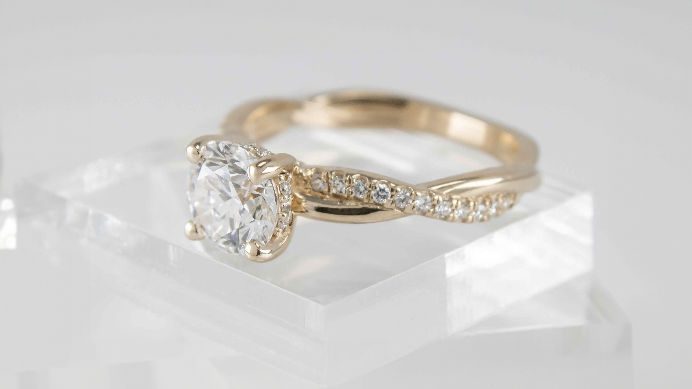Twist Diamond Engagement Ring with Hidden Halo | Lisa Robin