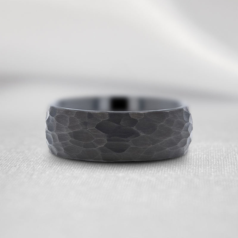 The Dakota Hammered Black Ceramic Wedding Band | Lisa Robin