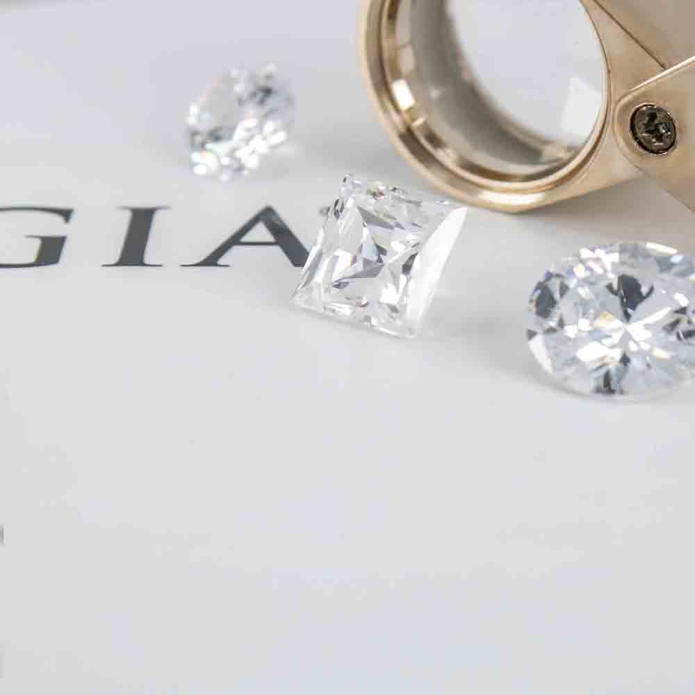 Diamonds with GIA Certificate | Lisa Robin