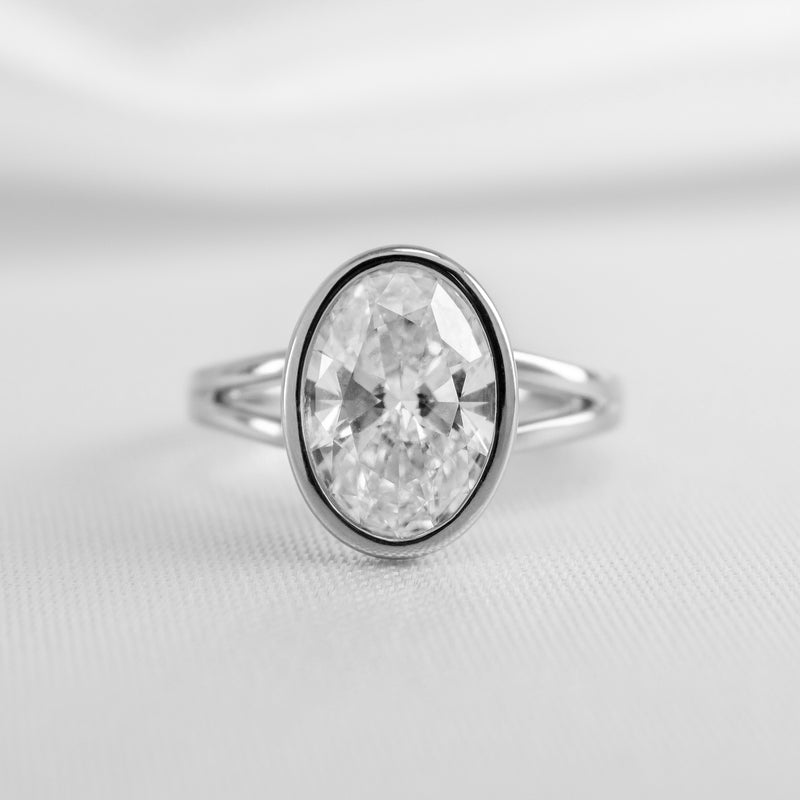 The Emery Bezel Diamond EngagementShown in 1.80 carat * The Emery Bezel Diamond Engagement Ring - Lisa Robin