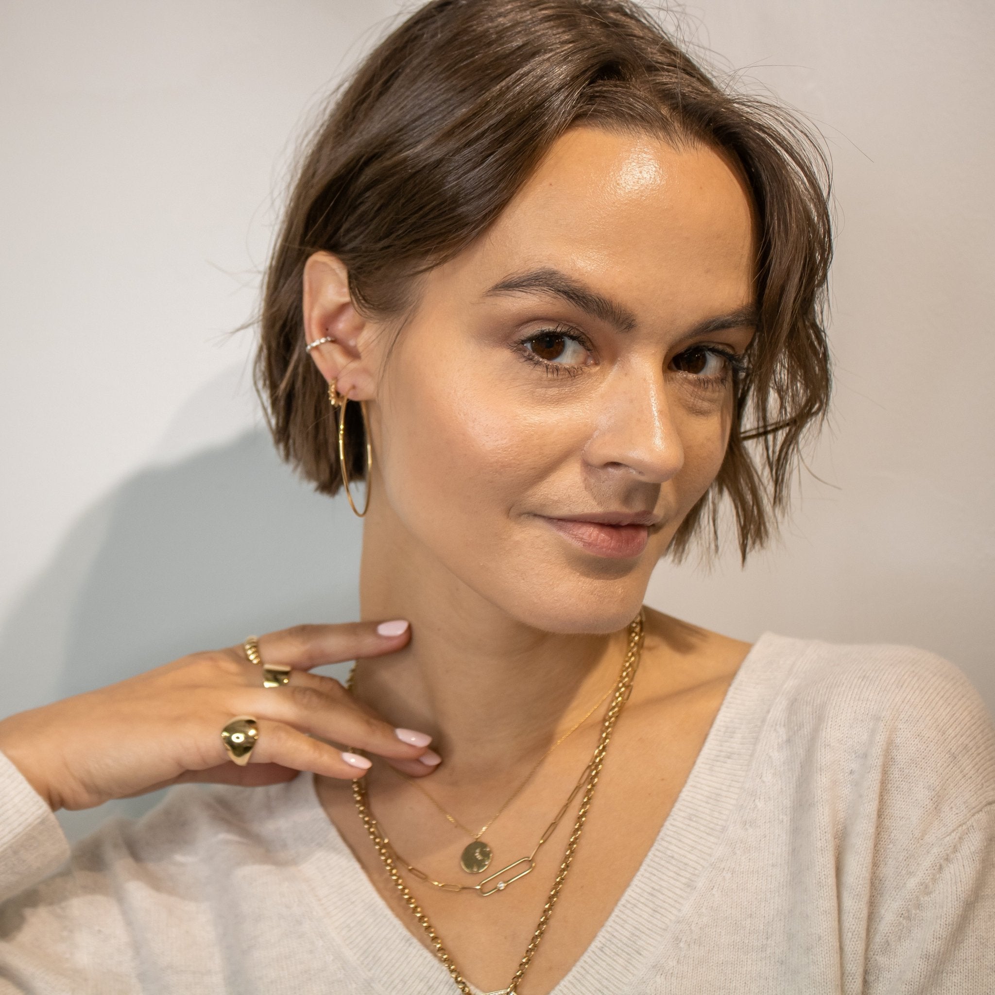 Endless 14K Gold Hoops - 5 Sizes - Lisa Robin