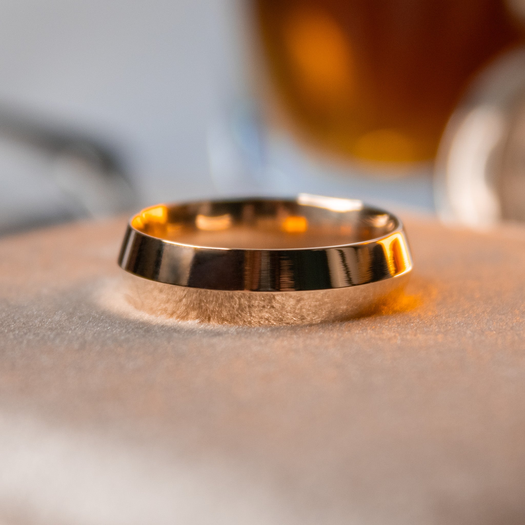 The Flynn Knife Edge Wedding Ring