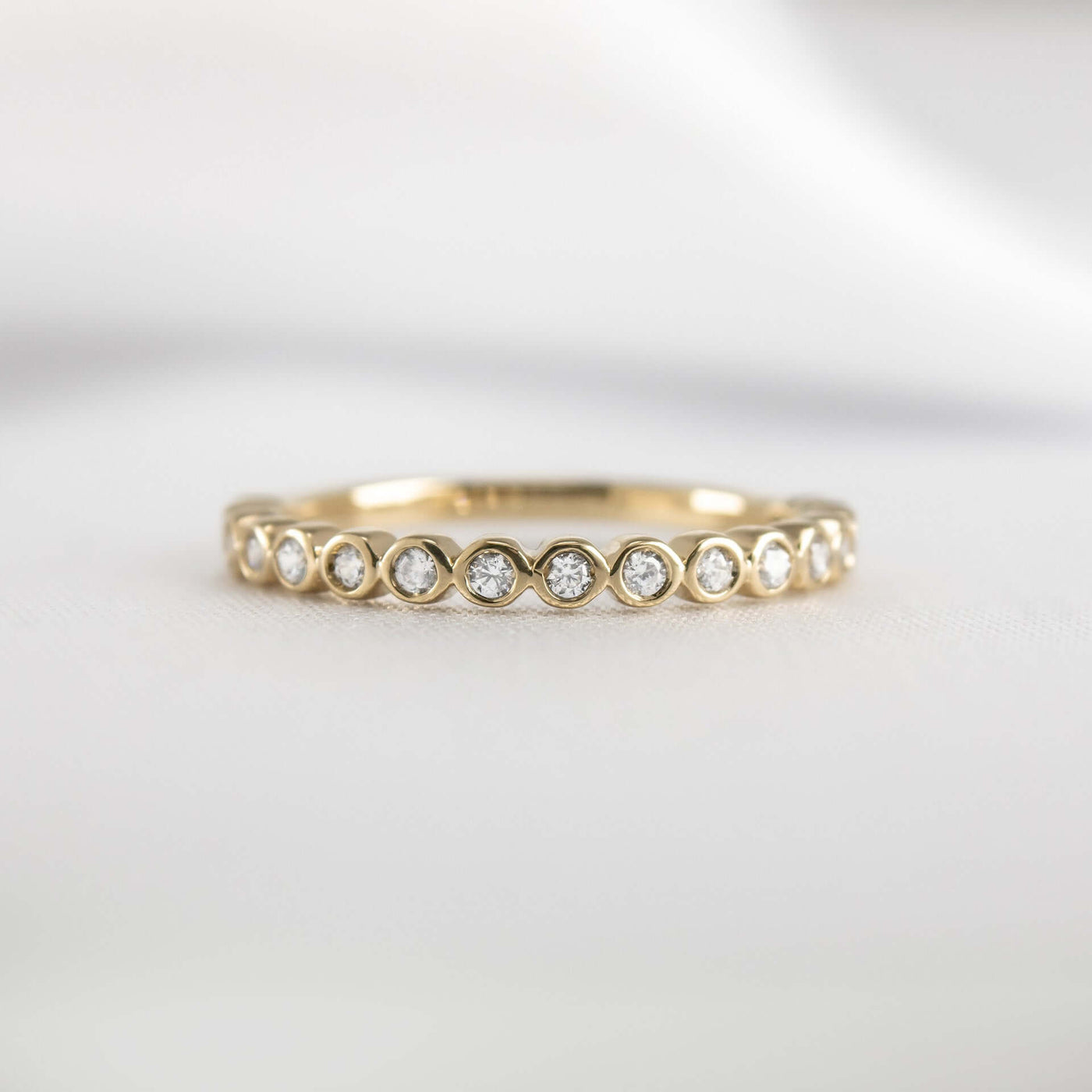 The Frankie Bezeled Diamond Wedding Ring | Lisa Robin#color_10k-yellow-gold