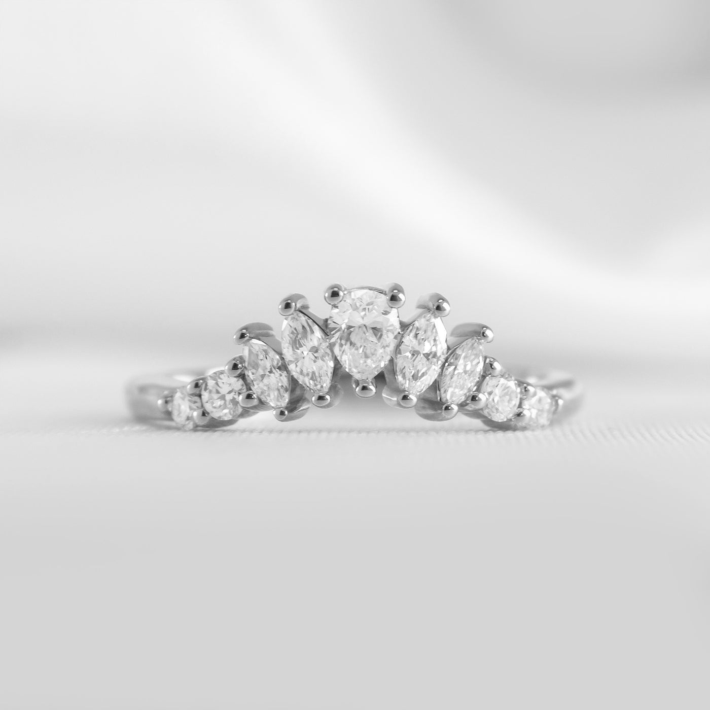 The Gabby Diamond Curved Wedding Ring | Lisa Robin#color_platinum