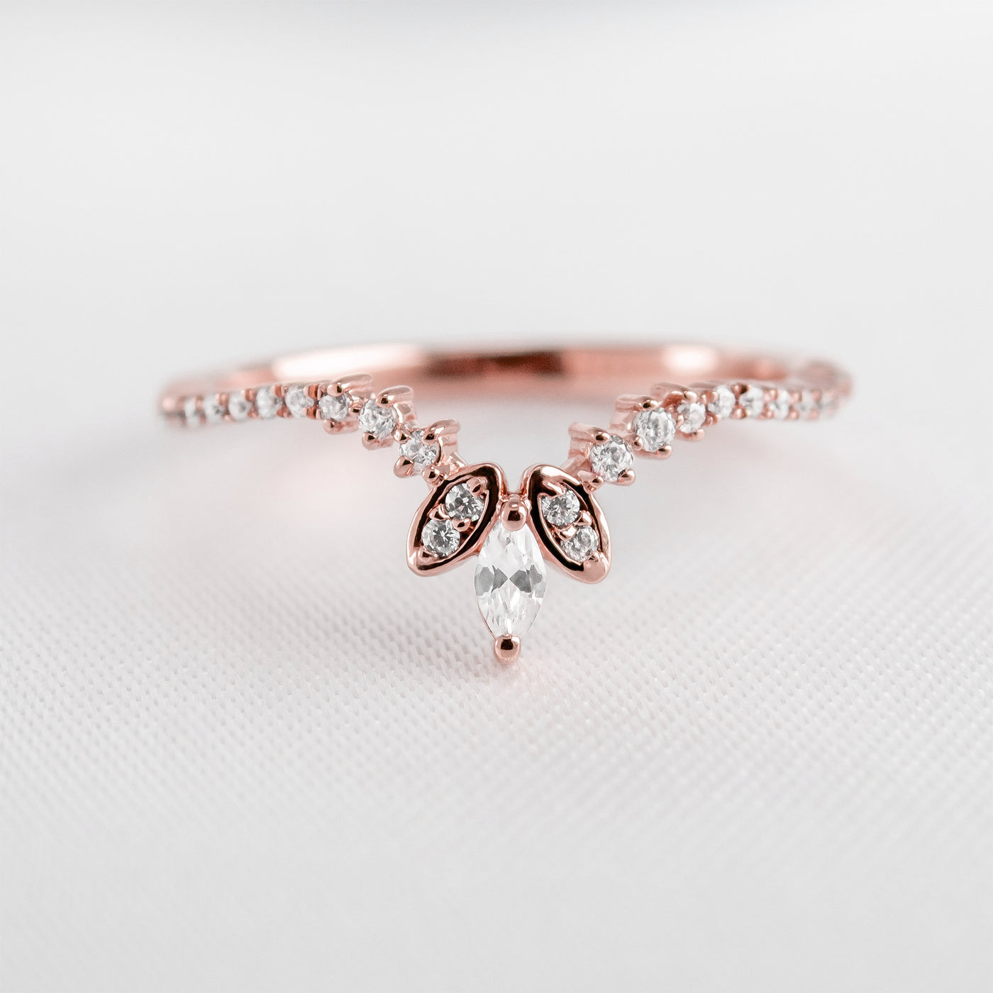 The Halee Diamond Chevron Wedding Ring - Lisa Robin#color_14k-rose-gold