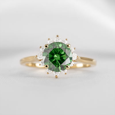 Shown in 1.0 carat Green Diamond* The Jaylin Green Diamond Halo Engagement Ring | Lisa Robin#color_14k-yellow-gold