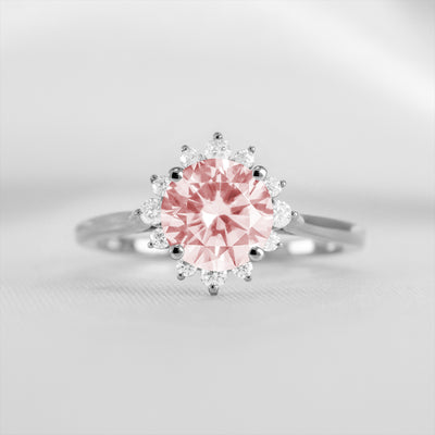 Shown in 1.0 carat Morganite* The Jaylin Morganite and Diamond Halo Engagement Ring | Lisa Robin#color_platinum