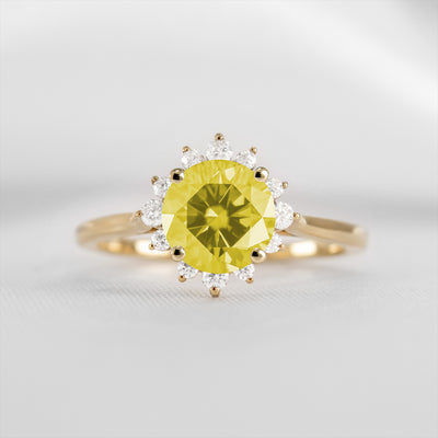 Shown in 1.5 carat Yellow Diamond* The Jaylin Yellow Diamond Halo Engagement Ring | Lisa Robin#color_14k-yellow-gold