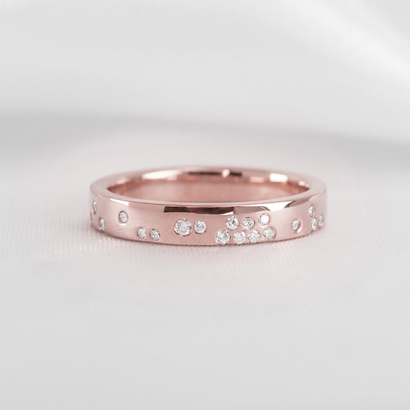 The Jordan Narrow Scatter Diamond Ring | Lisa Robin