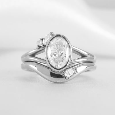 Shown in 1.5 carat*Kallely and Kiran Wedding Set | Lisa Robin #color_platinum
