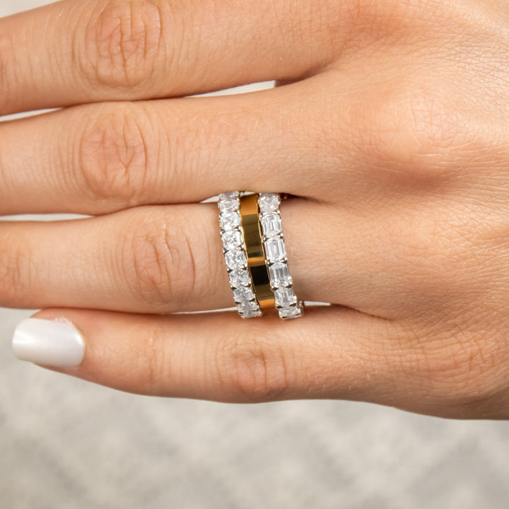 Keely Diamond Eternity Ring in Yellow Gold | Lisa Robin#color_14k-yellow-gold