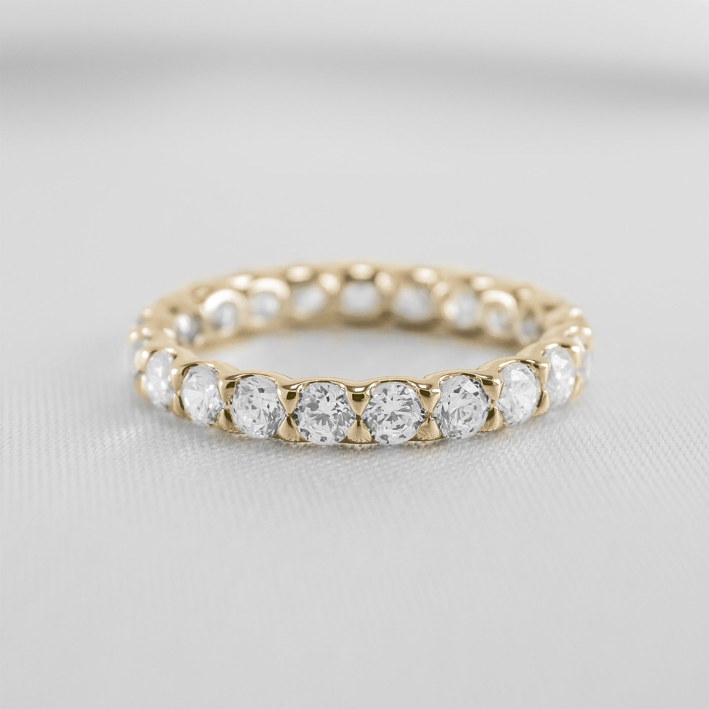 Keely Diamond Eternity Ring in Yellow Gold | Lisa Robin#color_18k-yellow-gold