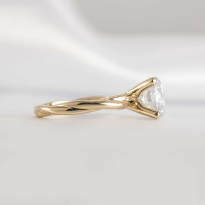 Shown in 1.5 Carat Diamond* The Leila Twist Engagement Ring | Lisa Robin#color_14k-yellow-gold