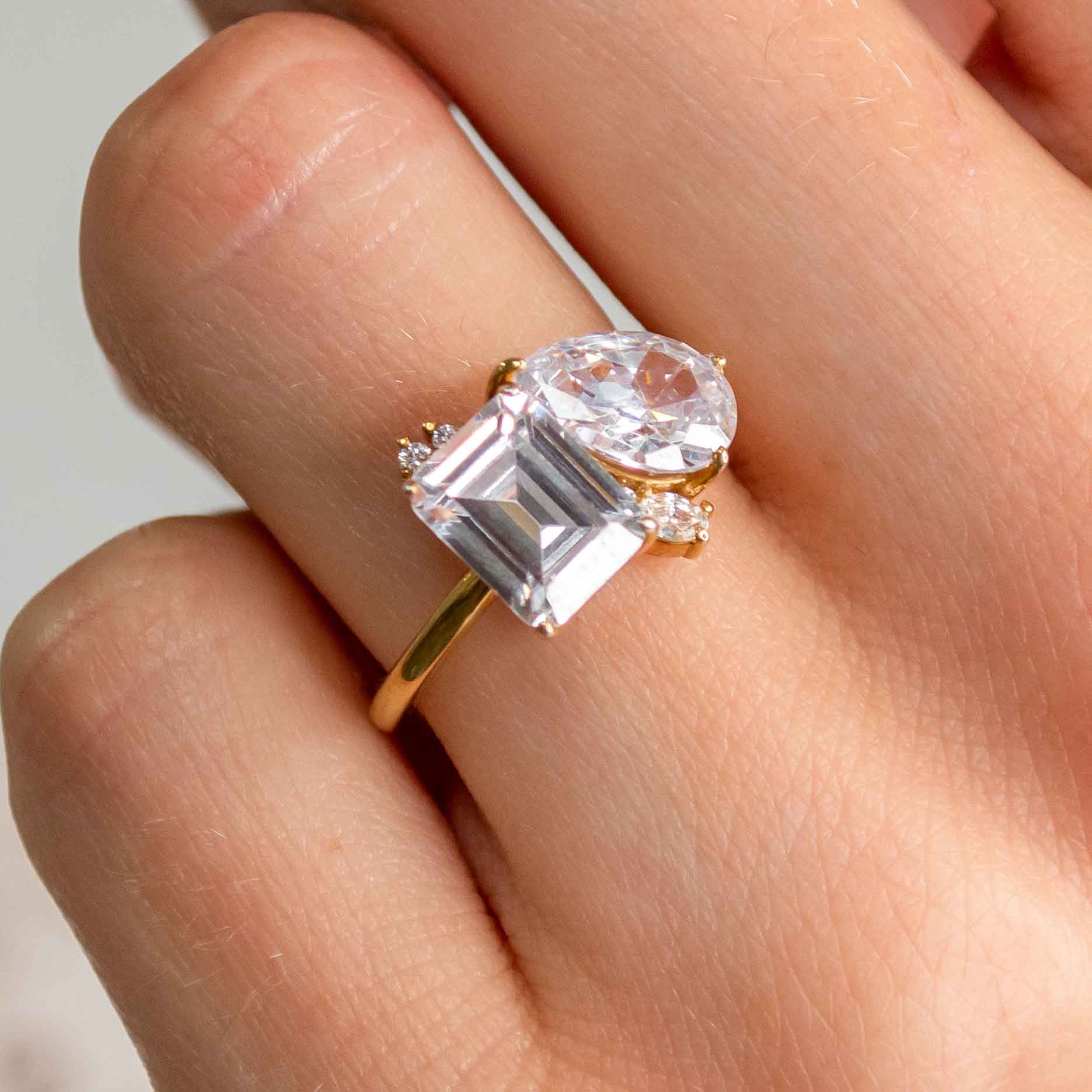 The Lyric Toi et Moi yellow gold with diamonds | Lisa Robin