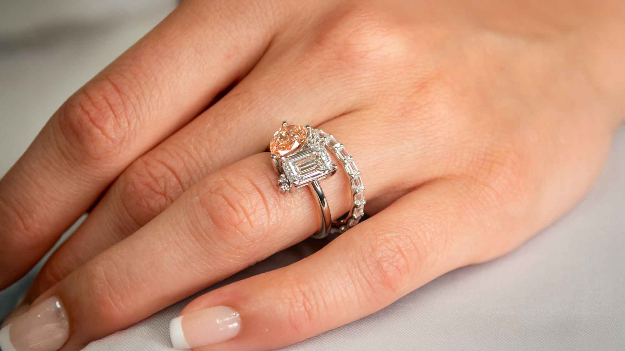Lyric Toi Et Moi with pink diamond engagement ring | Lisa Robin
