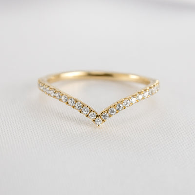 Marla Chevron Diamond Ring  | Lisa Robin#color_10k-yellow-gold