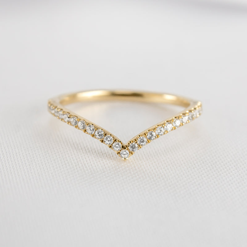 Marla Chevron Diamond Ring  | Lisa Robin