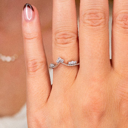 The Matilda Vintage Chevron Wedding Ring