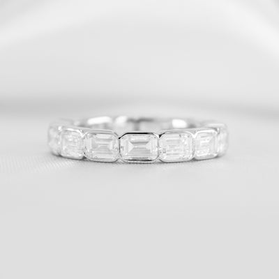 The Mayumi east west diamond eternity ring | Lisa Robin#color_14k-platinum