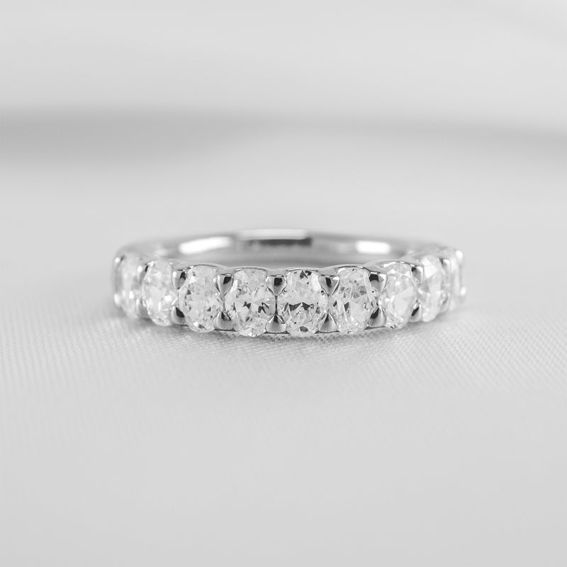 The Noah 9 Stone Oval Diamond Wedding Ring - Lisa Robin