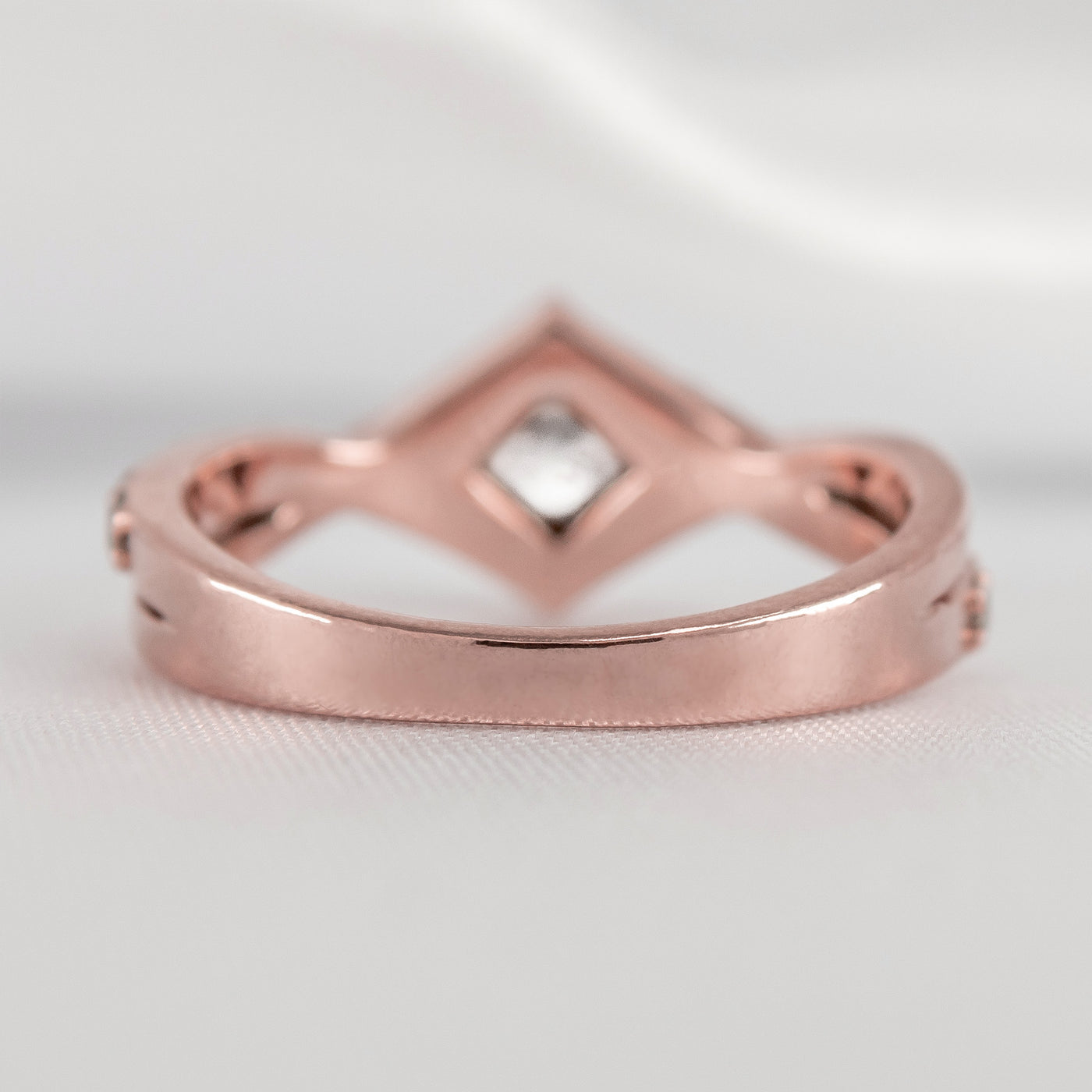 Shown in 1.0 Carat * The Oakley Twist Princess Cut Diamond Engagement Ring | Lisa Robin#color_14k-rose-gold