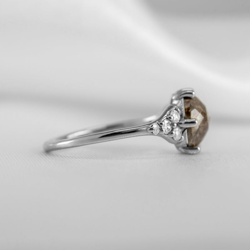 The Parker Rustic Diamond Cluster Ring | Lisa Robin